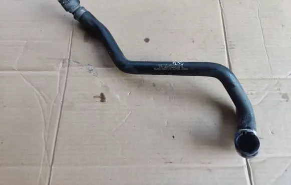 Mercedes-Benz E W213 Engine coolant pipe/hose A2135014782 KEK667065A1P2 CT148330