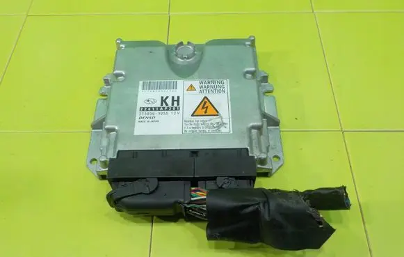 Subaru Forester SH Engine control unit/module 2758009255 ZP24