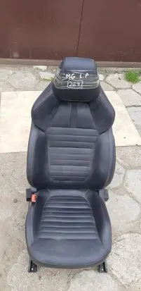 MG HS Front driver seat 