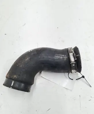 Audi A4 S4 B7 8E 8H Intercooler hose/pipe 8E0145837G