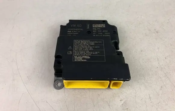 Audi e-tron Airbag control unit/module 4KE959655H