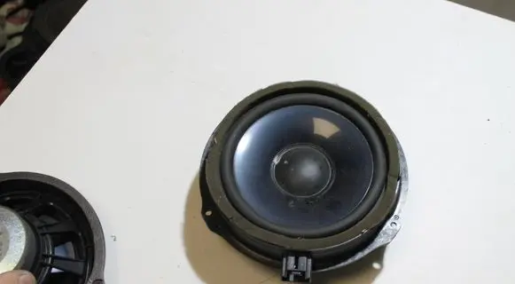 Ford Galaxy Front door speaker 6M2T18808FC 6INCH