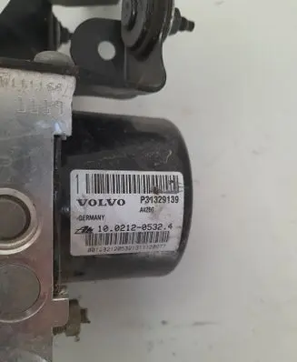 Volvo XC90 ABS Pump 31329139 000404972C2 10092604103