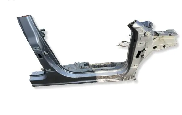 Peugeot 2008 II Pillar (middle) 