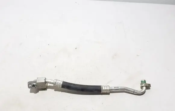 Volvo EX30 Air conditioning (A/C) pipe/hose 8890248922
