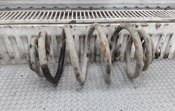 Opel Astra H Rear coil spring