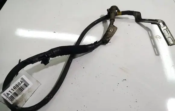 Renault Scenic III - Grand scenic III Positive cable (battery) 