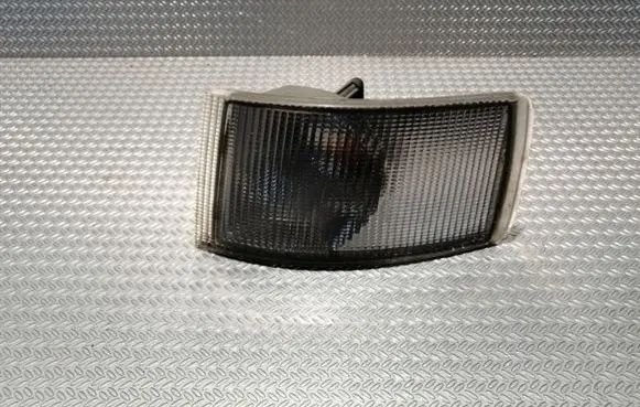 Front indicator light