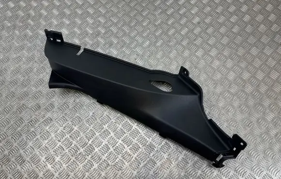 KIA Xceed side skirts sill cover 85896J7700