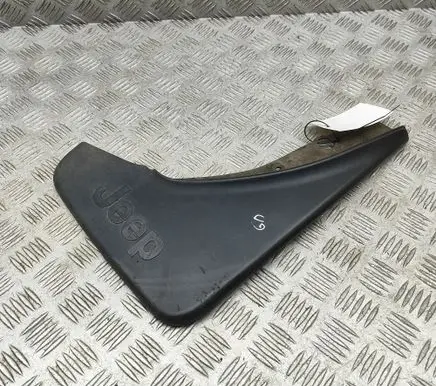 Jeep Grand Cherokee (WK) Rear mudguard 82212020AD