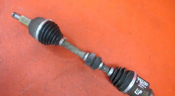 Nissan NV200 Front driveshaft