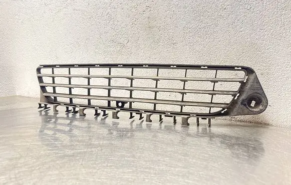 Opel Vectra C Front bumper lower grill 13100588 0551004542