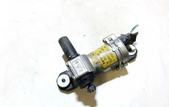 Mercedes-Benz ML W163 Vent window/glass motor a1638201442
