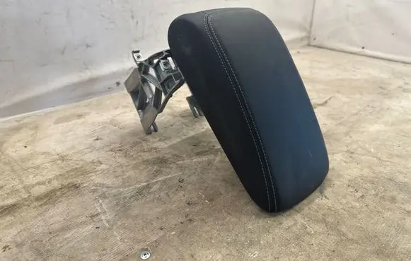 Audi A3 S3 8V Armrest 8V0864283E 29082019 433775053