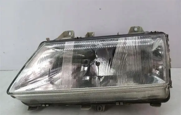 Lancia Zeta Headlight/headlamp