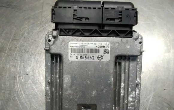 Skoda Superb B5 (3U) Engine control unit/module 03G906016MC 0281014104