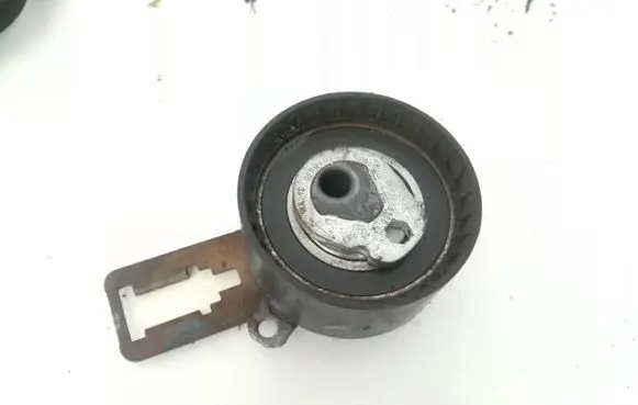 Peugeot 308 Belt tensioner pulley 9677656180