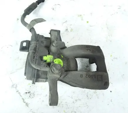 Opel Insignia A Rear brake caliper A002C771C