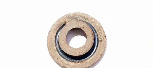Skoda Octavia Mk2 (1Z) Front coil spring rubber mount 1k0512149b