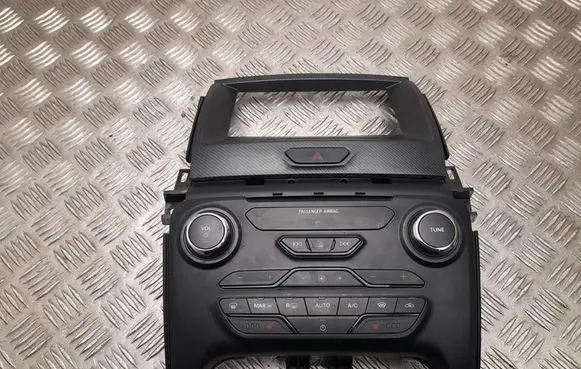 Ford Ranger Climate control unit EB3T18E245FK