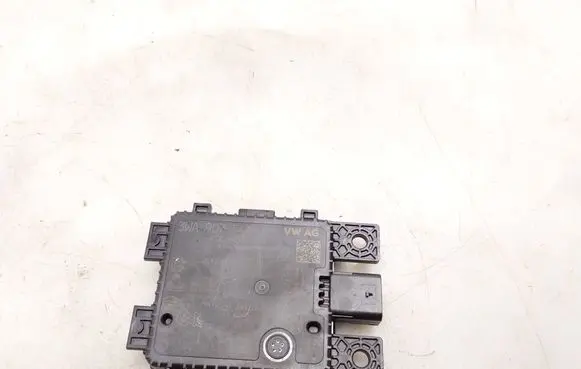 Volkswagen Tiguan Blind spot module 3WA907541J 95C907541