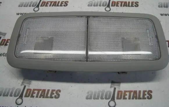 Toyota Avensis T270 Other interior light 8125005030