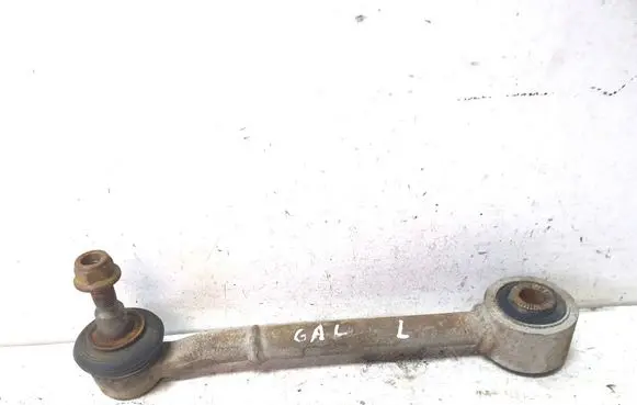 Toyota Avensis T270 Rear upper control arm/wishbone