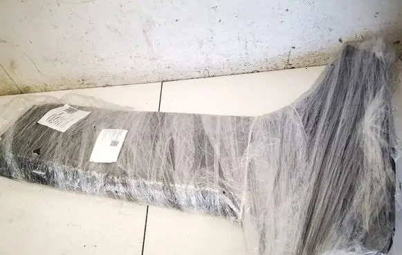 BMW 7 F01 F02 F03 F04 (B) pillar trim (top) 9125955 9112741