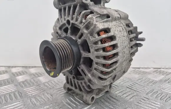 Mercedes-Benz C W204 Generator/alternator A0009060401