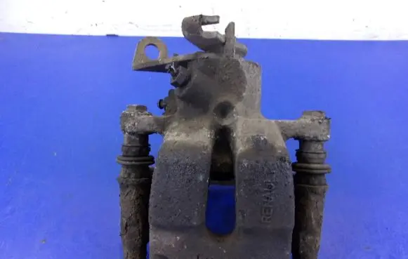 Renault Megane I Rear brake caliper