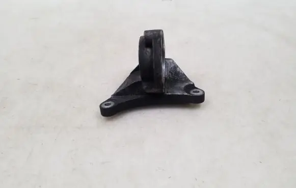 Opel Astra J Driveshaft support bearing bracket 13219107