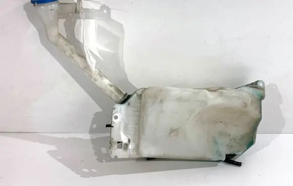 Nissan Qashqai Windshield washer fluid reservoir/tank 28910-JD000