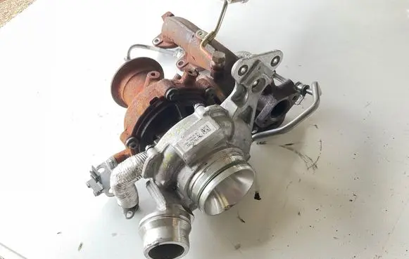 BMW 5 G30 G31 G38 Turbo 8579212 VFZ00101