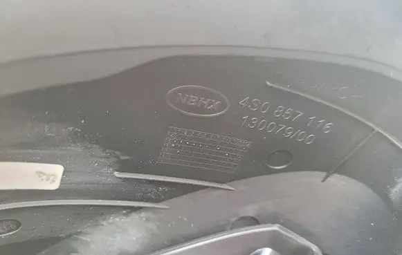 Audi R8 42 Other dashboard part 4S0857116 13007900