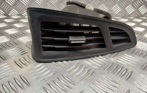 Dashboard side air vent grill/cover trim
