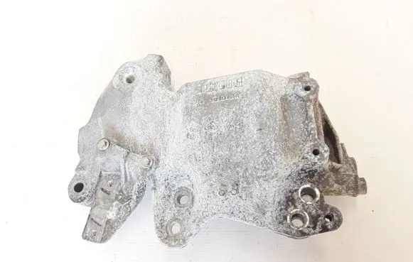 Opel Vivaro Engine mounting bracket 112313054R