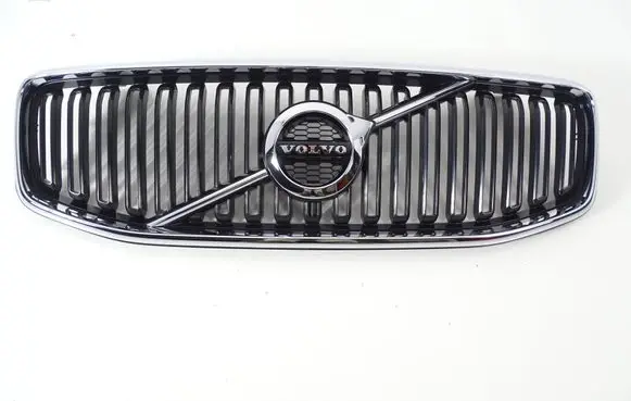 Volvo XC60 Front bumper upper radiator grill 32368149 31479494