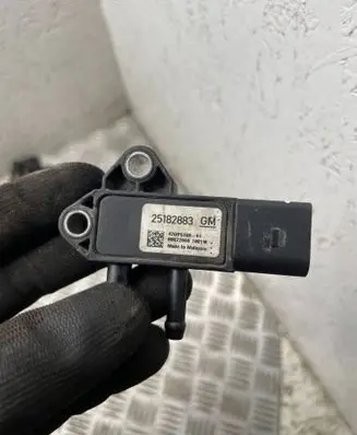 Chevrolet Captiva Exhaust gas pressure sensor 25182883