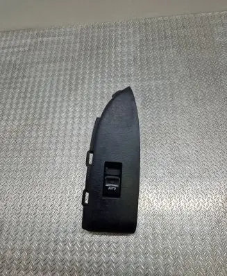 Toyota Prius (XW20) Electric window control switch 74231-47110