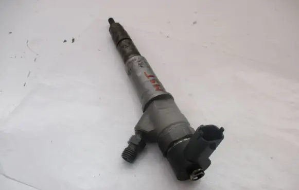 Renault Master III Fuel injector 0445110375 H82912226 M9T870