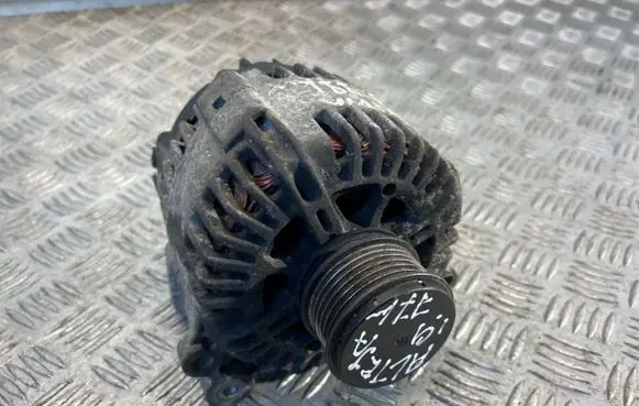 Seat Altea Generator/alternator 06F903023C 107099212 2542695F
