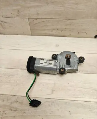 Volvo XC90 Sunroof motor/actuator 44249533 404451