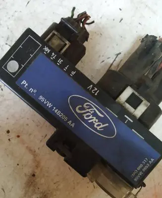 Ford Galaxy Coolant fan relay 7mo000317