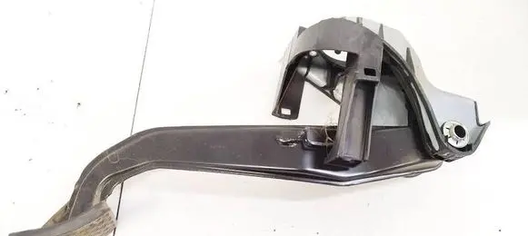 Mercedes-Benz C AMG W204 Brake pedal PP204290056
