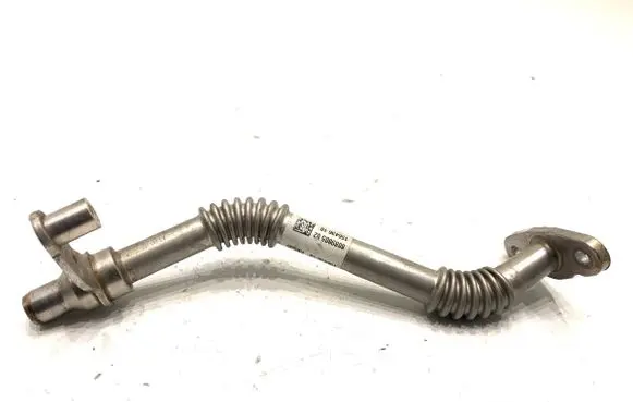 BMW 5 G30 G31 G38 Turbo turbocharger oiling pipe/hose 8089005