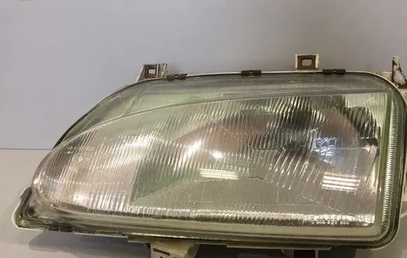 Ford Galaxy Headlight/headlamp 0301048311 82433 7M1941015L