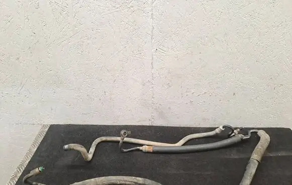 Power steering hose/pipe/line