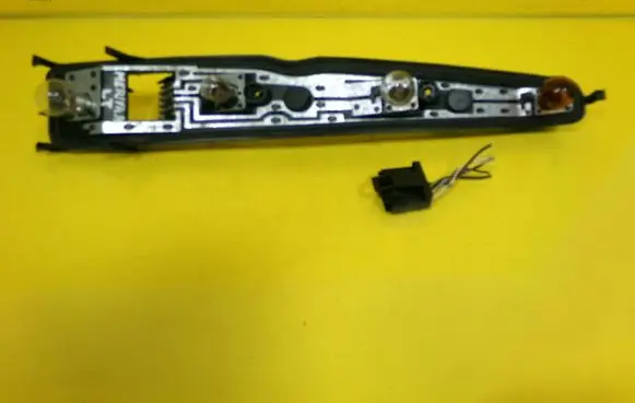 Opel Meriva A Tail light bulb cover holder