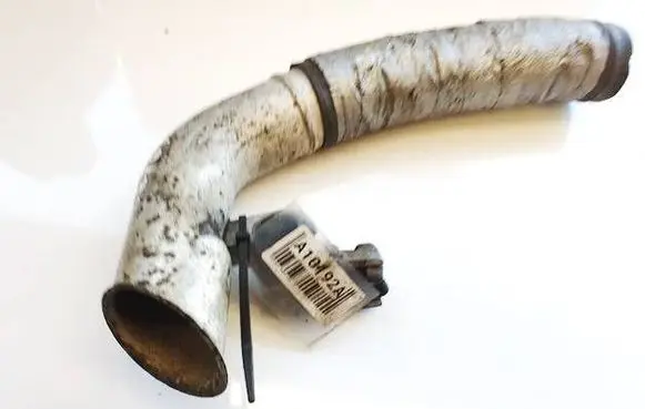 Volkswagen PASSAT B6 Intercooler hose/pipe 