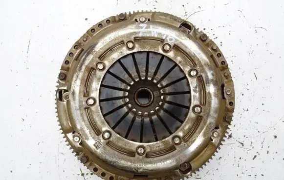 Skoda Octavia Mk3 (5E) Clutch set kit 04L141025F 04L105269